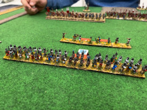 L'infanterie lourdes des Grandes Compagnies toise son adversaire Samouraï.