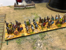 Le camp arménien défendu par une solide ligne de fantassins moyens.