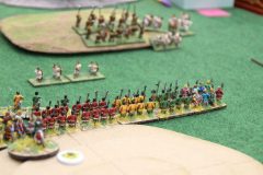 Des lanciers Chinois Dynastie du Nord en position sur une colline.