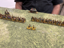 Les Galates se déploient devant leur camp. La bataille contre les Séleucides promet d'être sanglante.