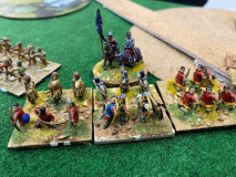 Le général Gallois soutient ses archers longs.