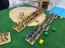 Les archers Gallois se réfugient dans un terrain face à l'avancée des fantassins Normands.