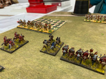 La cavalerie Romaine Haut Empire s'élance sur les lignes Thraces...