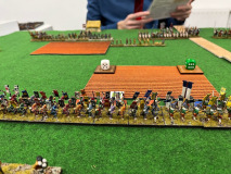 Les Samouraïs se déploient face aux Français Féodaux.