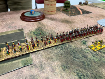 La ligne des Espagnols est impressionnante ! Les légionnaires de Sertorius la renforcent avec brio.