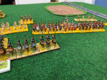 Le corps d'infanterie lourde Perse menace le camp Chinois. Défendu par une unité de cavalerie lourde seulement.