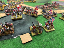 L'armée Anglaise prend position sur les hauteurs.