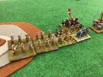 Les archers Anglais prennent position sur la colline.