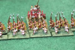 Fantassins moyens armes d'hast des Royaumes Combattants avec le général sur char.