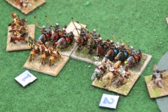 La cavalerie Carthaginoise en difficulté face aux solides Cataphractes Sassanides.