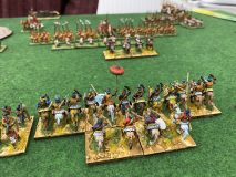 La cavalerie lourde Indienne Guptas tente une charge sur l'infanterie chinoise.