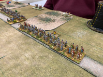Les archers longs Gallois Féodaux se rangent en ligne parfaite avant d'arroser les Byzantins.