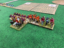 Cavalerie et infanterie moyenne Grecque Classique au déploiement.