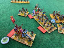Le général en chef Indien est satisfait de ses troupes, en train de repousser l'armée Parthe.