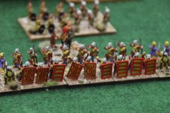 Les Sparabaras Perses se mettent en position de tir.