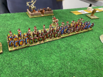 La légion des Romains Patriciens se déploie en protection de son camp.