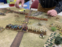 Les Grecs et plus particulièrement les Spartiates face à une charge Néo-Babylonienne.