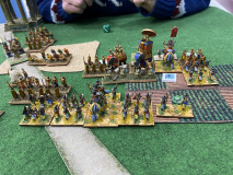 La bataille fratricide entre Indiens fait rage...