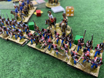 La ligne d'infanterie Autrichienne plie mais ne rompt pas.