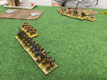 Mauvaise pioche pour la cavalerie Chinoise qui se retrouve face à un corps d'éléphants...