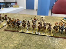La cavalerie Égyptienne prend l'aile droite du champ de bataille.