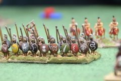 Superbes hoplites Spartiates vue de face.