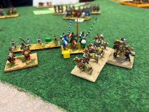 La cavalerie légère des Coumans feront vivre l'enfer aux Chevaliers mercenaires ce soir.