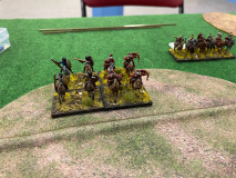 Les éclaireurs Romains Haut Empire s'élancent vers l'armée ennemie.