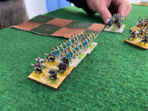 Une ligne d'infanterie et d'archers de Palmyre s'apprête à attaquer les Indiens Classiques.
