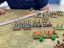 Les frères de l'ordre Teutoniques surveillent le camp face à l'avancée des Français.