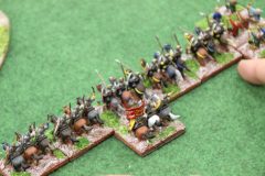 Une ligne de cavalerie lourde Carolingienne.