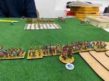L'armée Franque toise son ennemi Bédouin.