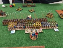 Les phalanges des Diadoques et Successeurs rentrent en mêlée avec les légionnaires et prétoriens de la Rome Impériale.