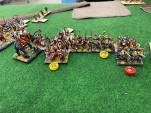 La ligne de légionnaires Romains a craqué mais au prix de lourdes pertes coté Carthage.