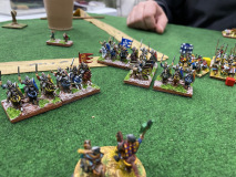 Le général Franc toise les chevaliers Normands, victorieux de l'infanterie Franque.