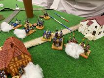 L'artillerie Prussienne fait feu de toutes ses pièces.
