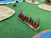 Des cavaliers Samouraïs galopent vers les lignes des Royaumes Combattants.