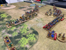 Les armées des Touaregs et Allemands Féodaux se placent avant le choc initial.