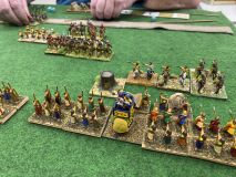 La ligne Indienne semble solide face à la cavalerie Séleucide.