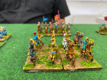 Les éclaireurs de l'Empire Ottoman s'élancent sur le champ de bataille.
