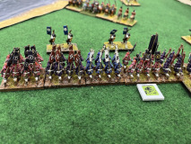 La solide ligne de Samouraïs fait barrage à la cavalerie des Coumans.