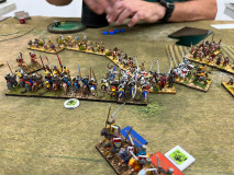 Les chevaliers Teutoniques et Croisés s'écharpent sous les yeux des levées Croisées.