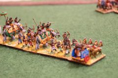 L'armée  Indienne arrive sur les positions mixtes des Perses.